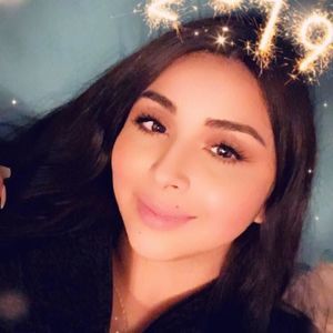 Meet your Posher, Jasmine